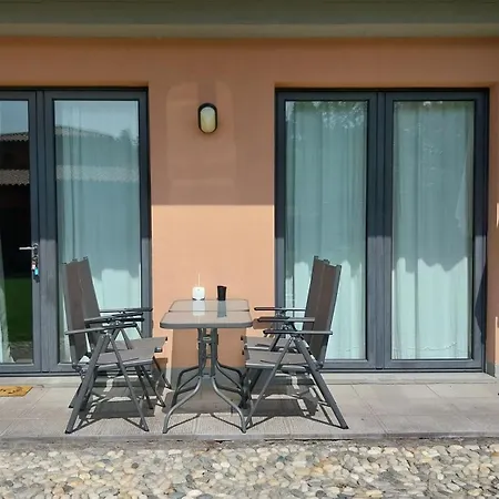 Franciacorta 2 شقة *